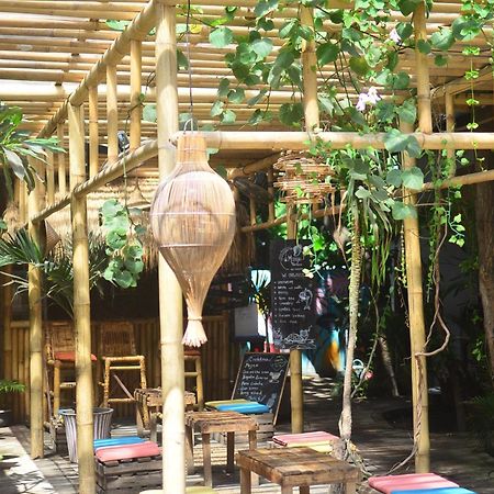 Mango Tree House Hotel กีลีตราวางัน ภายนอก รูปภาพ
