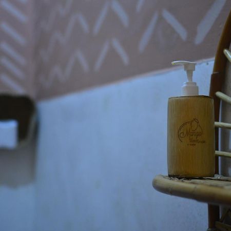 Mango Tree House Hotel กีลีตราวางัน ภายนอก รูปภาพ