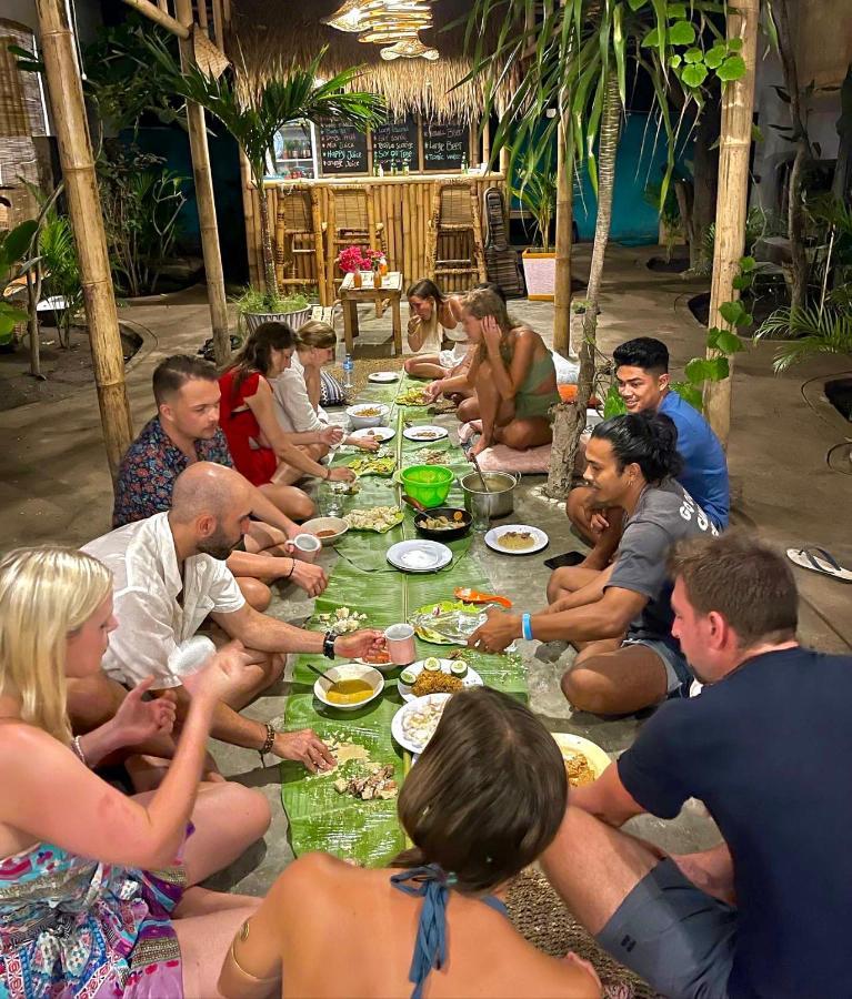 Mango Tree House Hotel กีลีตราวางัน ภายนอก รูปภาพ