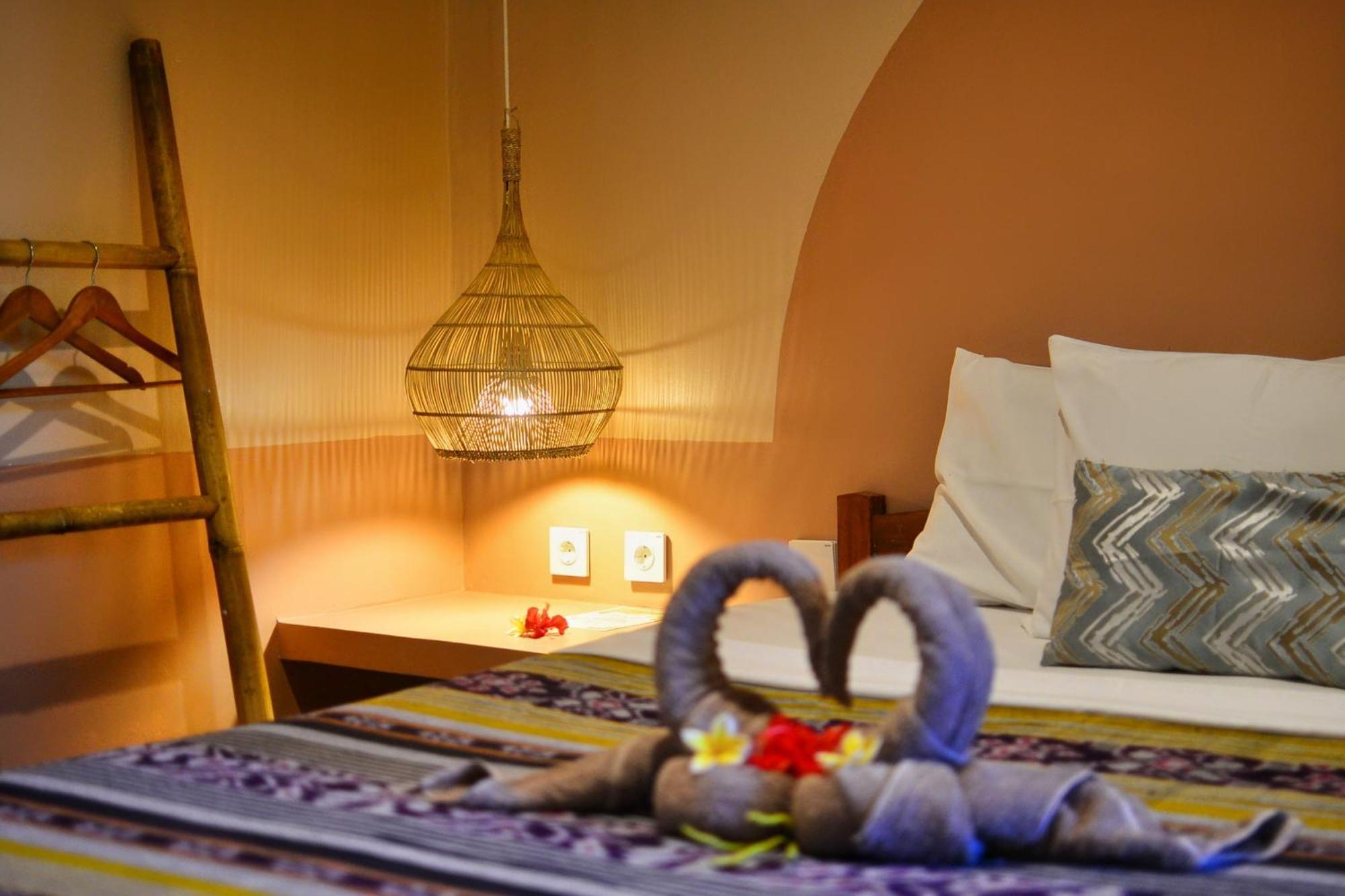 Mango Tree House Hotel กีลีตราวางัน ภายนอก รูปภาพ